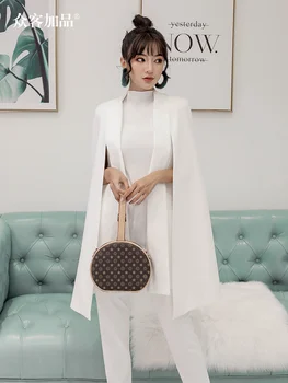 As mulheres de longo blusão de primavera e outono 2023 nova versão coreana do cabo fino de moda casual tendência temperamento, pelagem branca