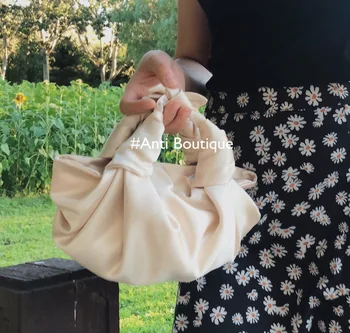 Mulheres Simples Bolinhos Saco do Mensageiro de seda Designer Retrô 2020 Novas Nuvem Feminino Crossbody Saco de Ombro Maré Bolsa Clutch Bag